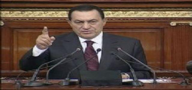 Mubarak asks Muslim scholars to teach tolerance