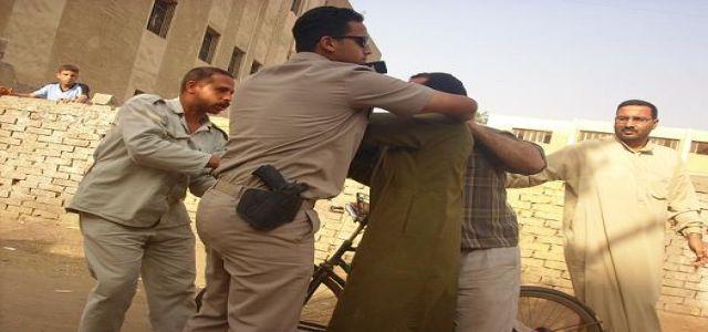 SSI arrests 2 MB activists in Luxor