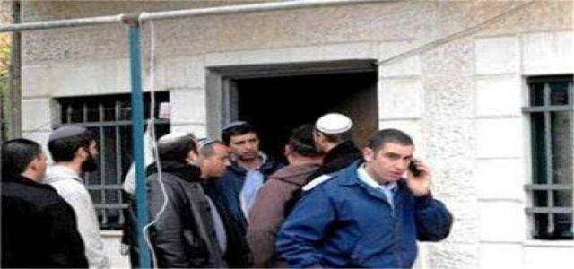 Guarded Israeli settlers seize new house in Jerusalem neighborhood