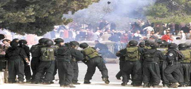 IOF violently suppresses weekly peaceful protest at Nil’in