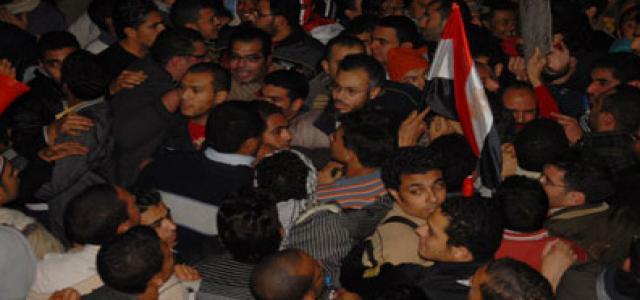 MB Youth Save Foreign Woman From Thug Attack in Tahrir