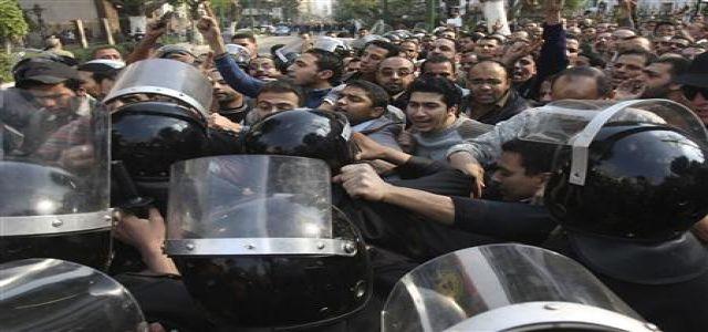 Police clash with activists as opposition unite with MB call for reform